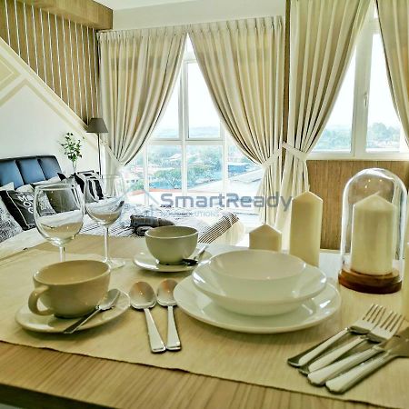 Residences At Daya By Sr Home Johor Bahru Exterior photo