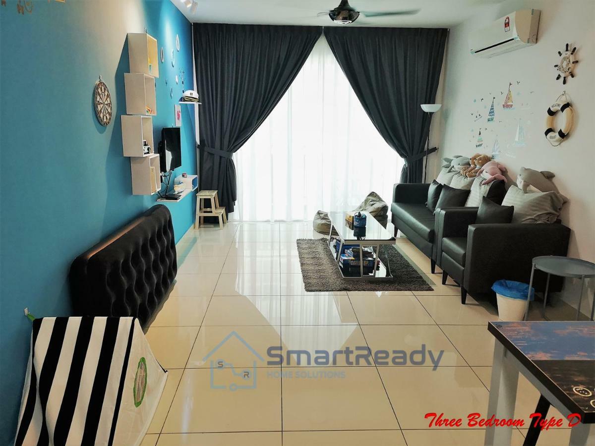 Residences At Daya By Sr Home Johor Bahru Exterior photo
