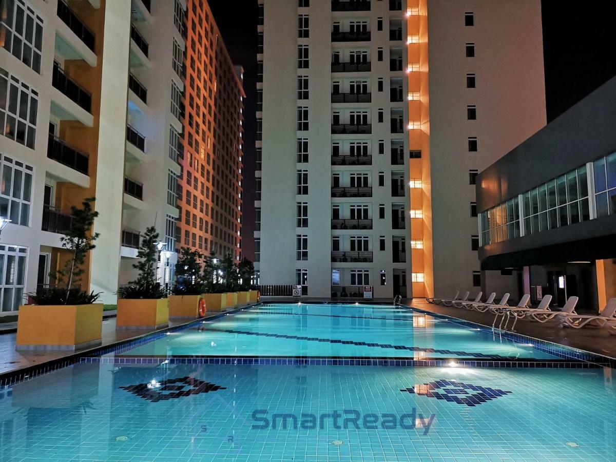 Residences At Daya By Sr Home Johor Bahru Exterior photo