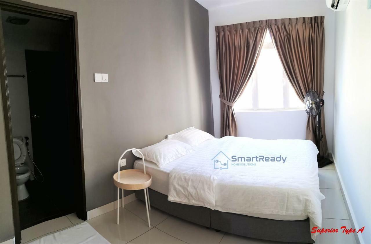 Residences At Daya By Sr Home Johor Bahru Exterior photo