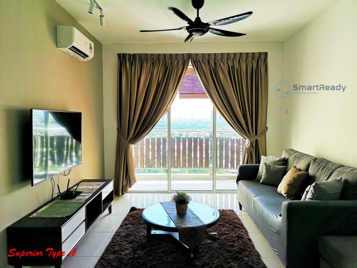 Residences At Daya By Sr Home Johor Bahru Exterior photo