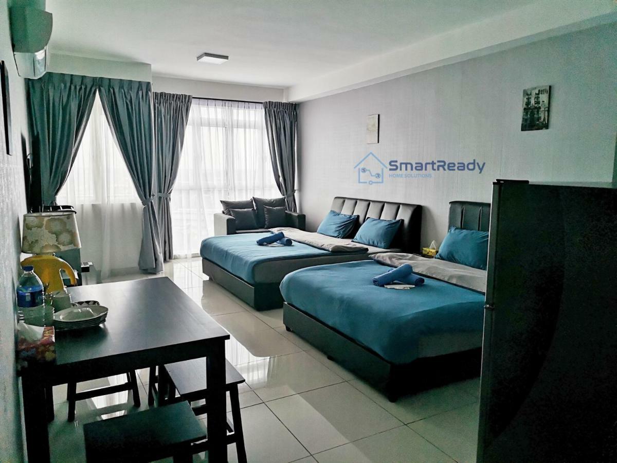 Residences At Daya By Sr Home Johor Bahru Exterior photo